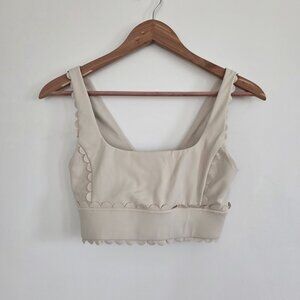 IVL Scallop Trim Beige Sports Bra – Size 4 | Women’s Activewear